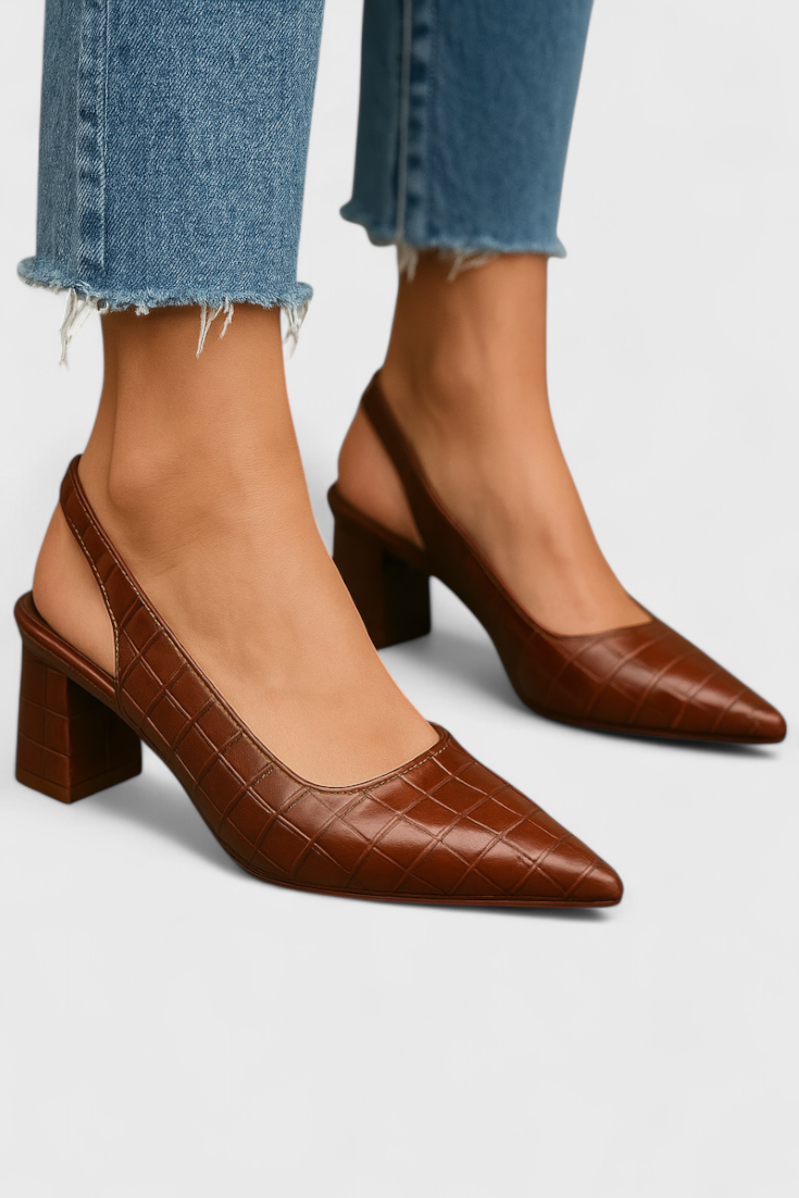 Ava Slingback de Tacón Elegante con Punta Fina